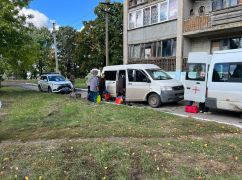 З прикордонного села на Харківщині евакуювали 68 пенсіонерів, дітей та людей з інвалідністю