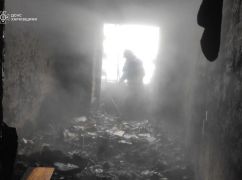 У Харкові спалахнула п’ятиповерхівка: Із осередку винесли жінку
