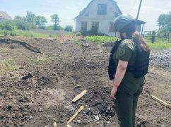 Российские военные из миномета попали в дом на Харьковщине