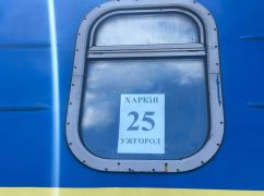 На Харківщині цивільних вивозять з-під російських обстрілів: Волонтери застерігають про шахраїв