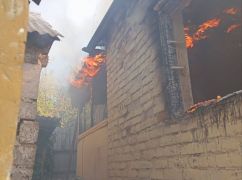 Оккупанты дронами атаковали село на Харьковщине: Кадры с места