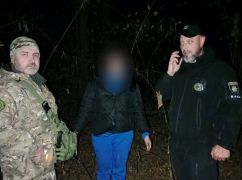 На Харьковщине в лесу потерялась женщина