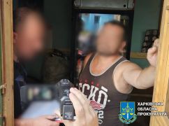 В Харькове мужчина организовал "бизнес" на игровых автоматах и фальсифицированном алкоголе
