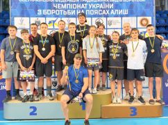 Харьковские спортсмены завоевали золотые медали на чемпионате Украины по борьбе