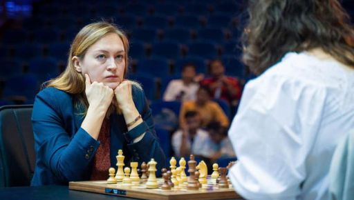 Известная харьковская шахматистка Ушенина выиграла супертурнир в Индии