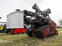 Современные помощники: спасатели показали, как работают с беспилотными пожарными работами на Харьковщине