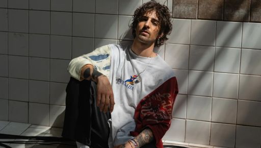 Дантес засветился в сети с новой "прической"