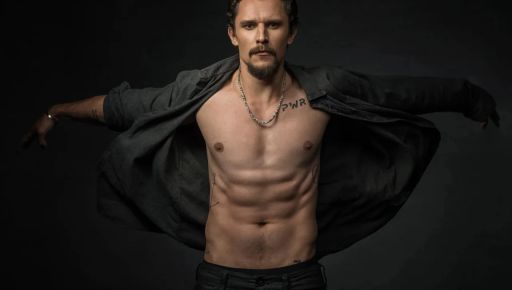 Поцілунок із Цимбалюком та 35 тис. грн: у Рівному змагалися за стяг харківського "Кракена”