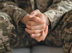 В Харьковской области схватили на наркотиках солдата: что ему "светит"