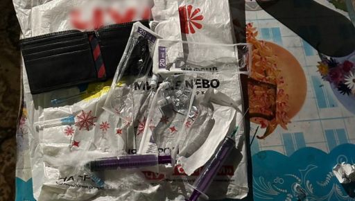 У Берестині на Харківщині поліцейські припинили діяльність двох наркопритонів