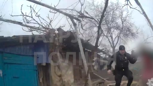 Патрульні показали перші хвилини після обстрілу Харкова, в якому загинула жінка