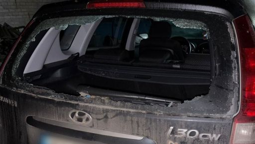 На Харківщині поранено трьох чоловіків внаслідок атаки дрона на авто