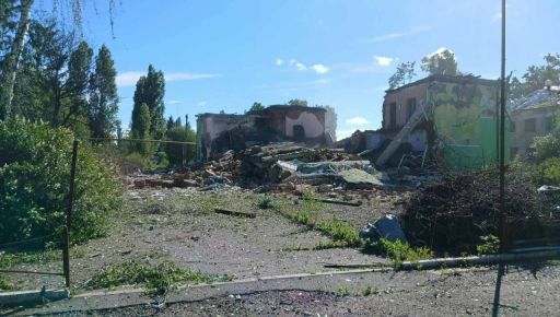 На Золочевскую громаду за час сбросили девять УАБов