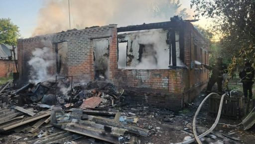 На Куп’янщині ворожий дрон поцілив у приватний будинок: постраждали дві жінки
