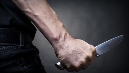 У Харкові поліцейські затримали молодика, який в новорічну ніч поранив ножем товариша