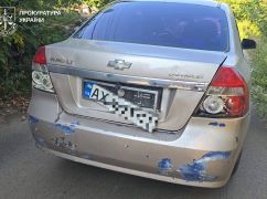 У Дергачах дрон здетонував біля машини, постраждала жінка
