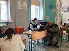 В Харькове на месте российской атаки работает ЦНАП