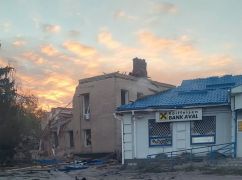 У Великому Бурлуці РФ випустила 5 БПЛА по адмінбудівлі