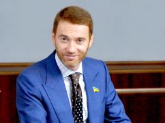 Влиятельный нардеп из Харькова Абрамович досрочно отказывается от мандата – Арахамия