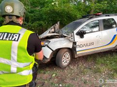 На Харківщині російський дрон полював на поліцейських: фото наслідків