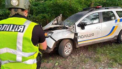 На Харківщині російський дрон полював на поліцейських: фото наслідків