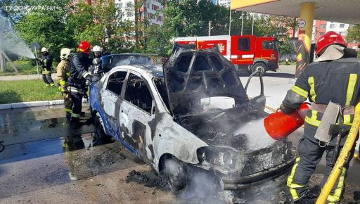 В Харькове произошел пожар на АЗС: Что известно