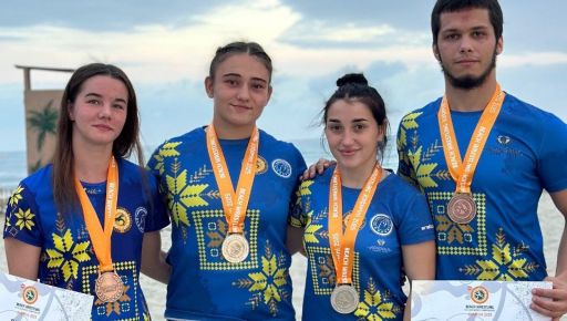 Харківські спортсмени привезли 4 медалі з чемпіонату світу з пляжної боротьби