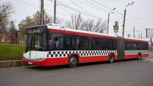 Чеські трамваї та автобуси-гіганти вийшли на маршрути у Харкові