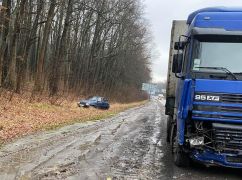 Врізався у припарковане авто: На Харківщині засудили винуватця смертельної ДТП 