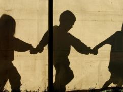 Харьковские полицейские ночью нашли 12-летнюю девочку в парке