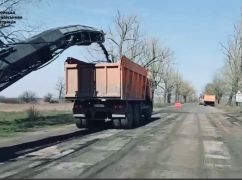 У деокупованій громаді Харківщини почали ремонтувати дорогу