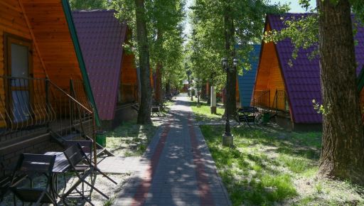 Россияне ударили по базе отдыха в Харьковской области