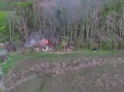 На Харківщині прикордонники ударили дронами по росіянах: Знищено склад і вогневі точки
