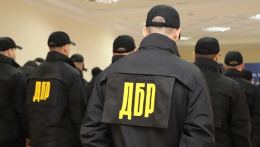 Зустрічала колони окупантів: поліцейська з Ізюма отримала 15 років за державну зраду