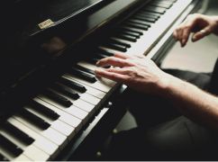 Восемь будущих представителей культуры из Харьковской области получили президентские стипендии