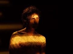 Харківський співак випустив саундтрек до еротичного трилеру "Всі відтінки спокуси"