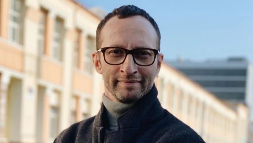 Пост Крупіна про створення реп-гурту "підірвав" Threads: у коментарях зчепилися два українські банки