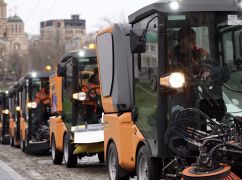 Харків випередив Київ та Львів за кількістю снігоприбиральної техніки
