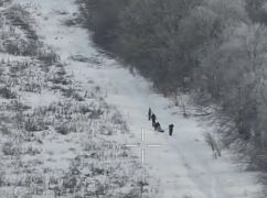 Військові показали, як на Харківщині дрон із гучномовцем змусив здатися 4 окупантів