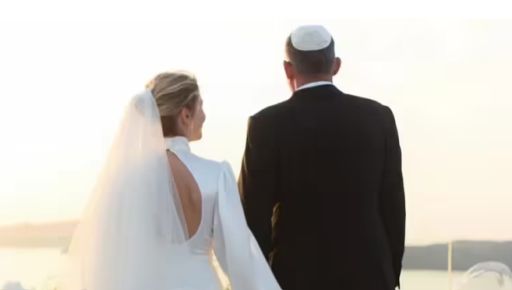 "Через нього зі мною говорить Бог": харківська співачка відверто розповіла про стосунки з чоловіком-іноземцем