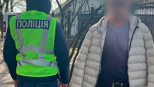 Кидав гранати та стріляв: з&rsquo;явилися нові деталі нападу на військового ТЦК у Харкові