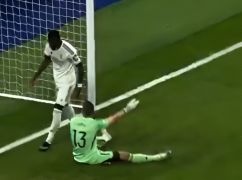 Конфлікт у "Реалі": Рюдігер накинувся на воротаря з Харківщини під час матчу