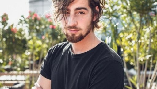 "Я б теж пішов": Дантес прокоментував участь у "Холостяку"