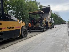 На Харківщині відновлюють ключовий логістичний маршрут до Слов&rsquo;янська: деталі