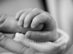 На Харківщині засудили колишнього гінеколога через смерть дитини під час пологів
