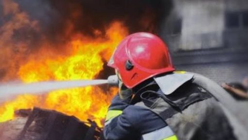 Реактивний "Шахед" залишив без даху половину п'ятиповерхівки у Харкові &ndash; мер