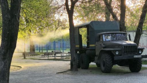 В трех локациях Харькова обработают деревья и кусты: где и когда