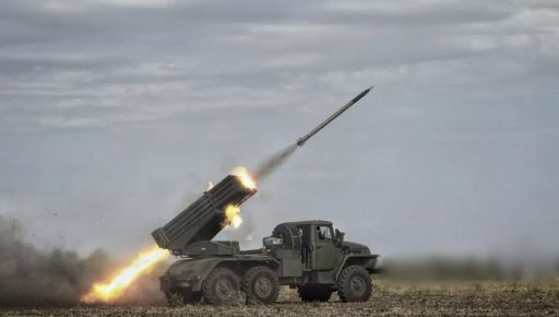 Російські війська вдарили по району вокзалу в Ізюмі: є постраждала
