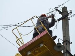 На Харківщині у селищі, що з лютого було під окупацією, підключили електропостачання