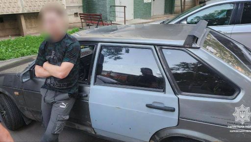 В Харькове водитель попался на нарушение комендантского часа еще и с поддельным удостоверением
